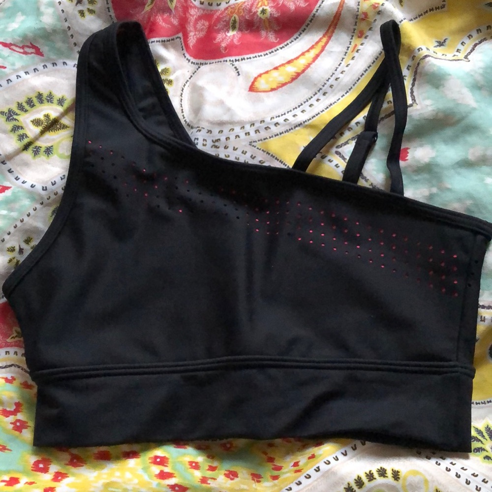 Buffbunny vibe bra